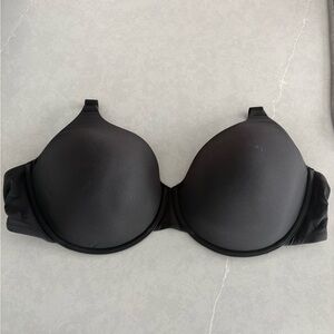 SKIMS Black T-Shirt Bra - Smooth Molded Cups*NEW*